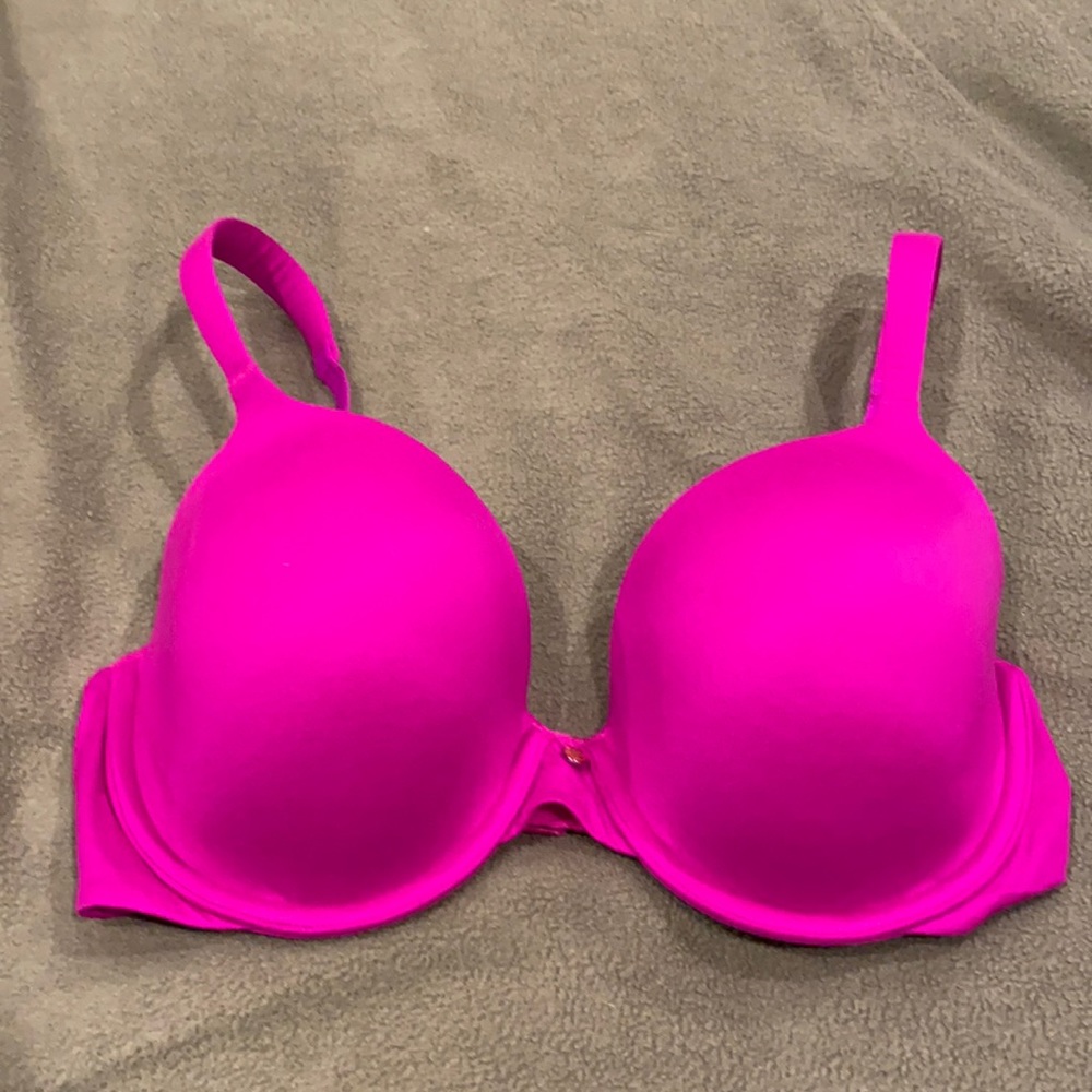 Victoria Secret Hot pink lined coverage bra 34D